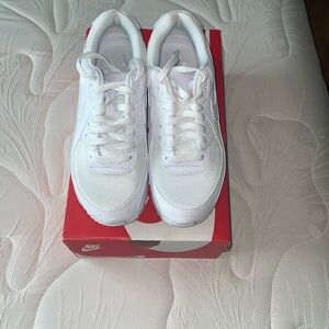 Women’s Nike Air Max 90